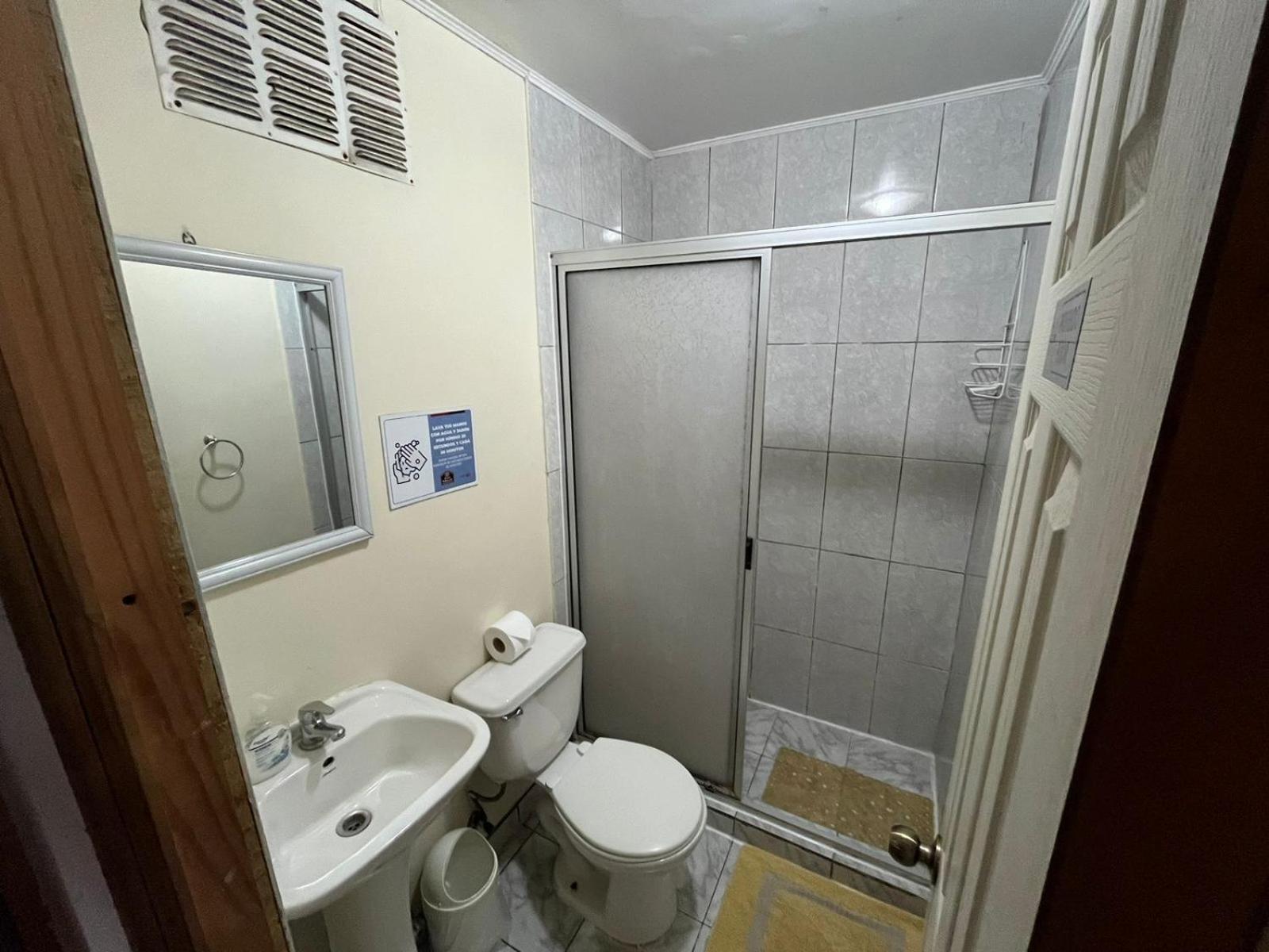 Hostal Balmaceda La Serena Exteriör bild